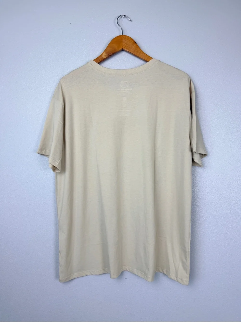 NEW Sanrio Hello Kitty Graphic Tee - Beige & Oatmeal with Red Bow